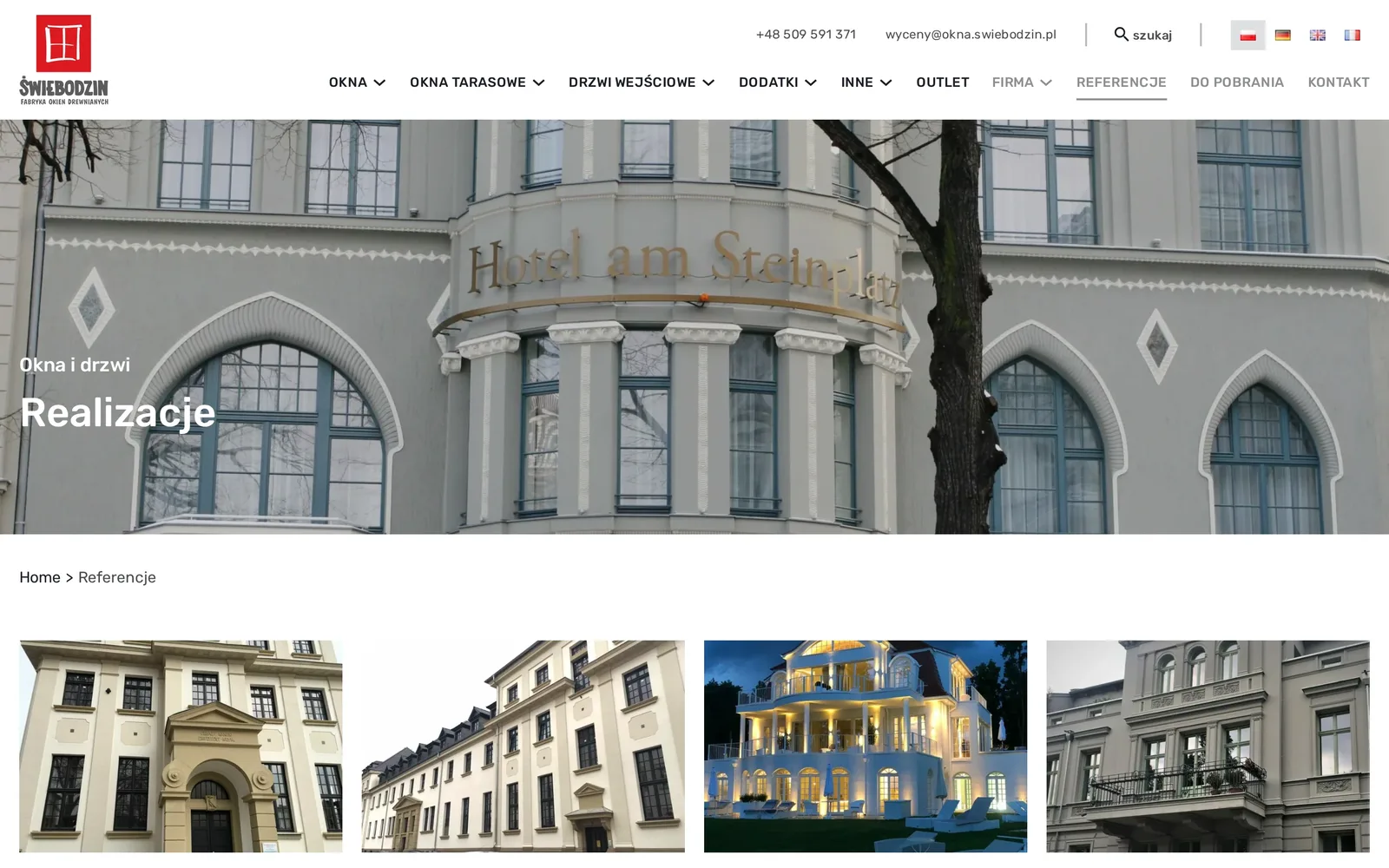Strona „Realizacje” na komputerze: zdjęcie hotelu z drewnianymi oknami w nagłówku i pierwszy rząd galerii budynków